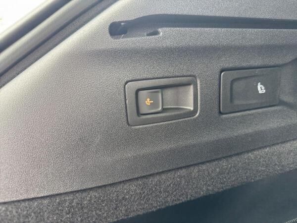 Volkswagen ID.7 Tourer GTX 4Motion Navi*LED*AHK*Kamera*Anschlussgarantie