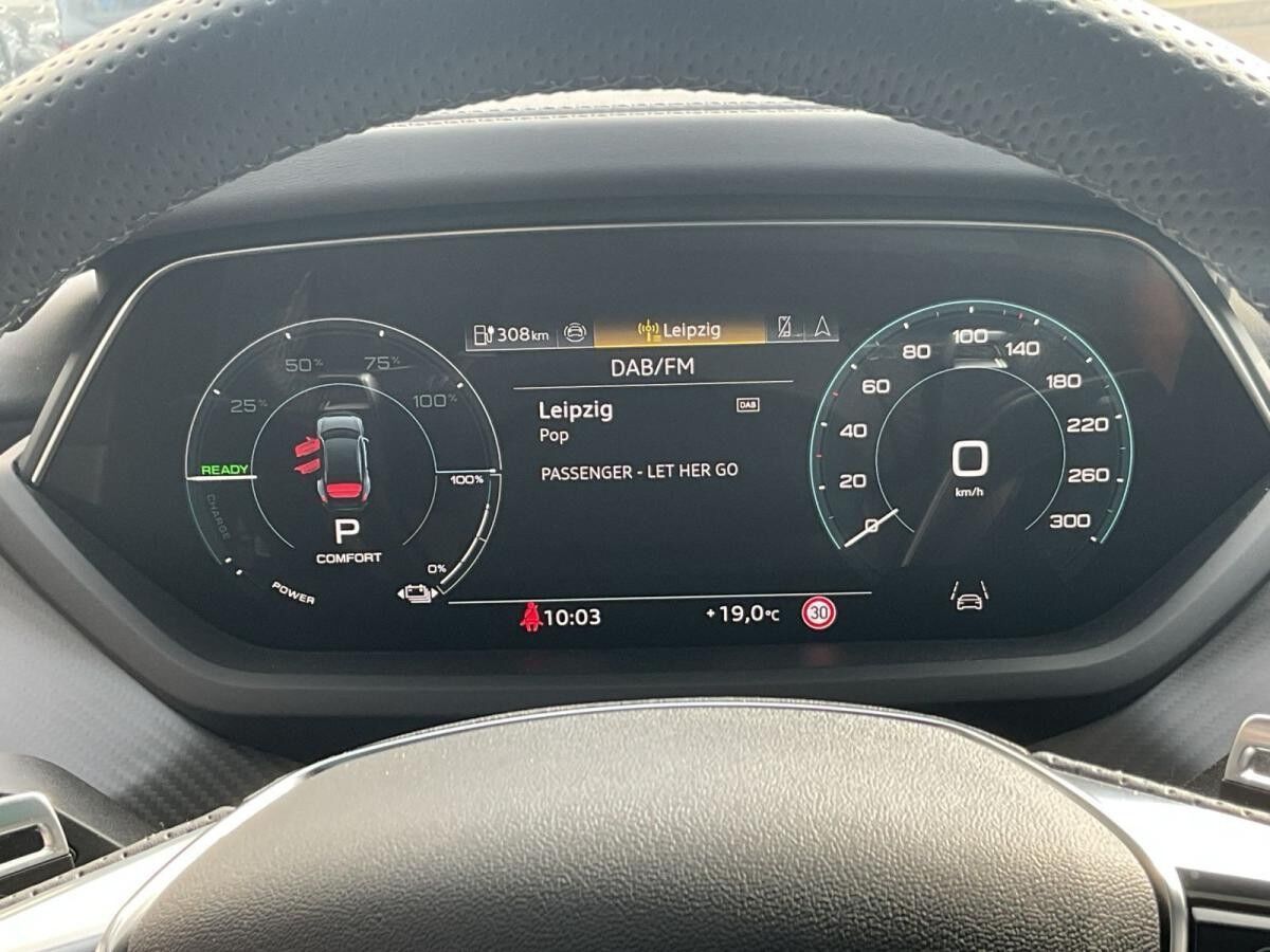 Audi RS e-tron GT qu. *Matrix*Pano*HuD*Air*Assistenz*