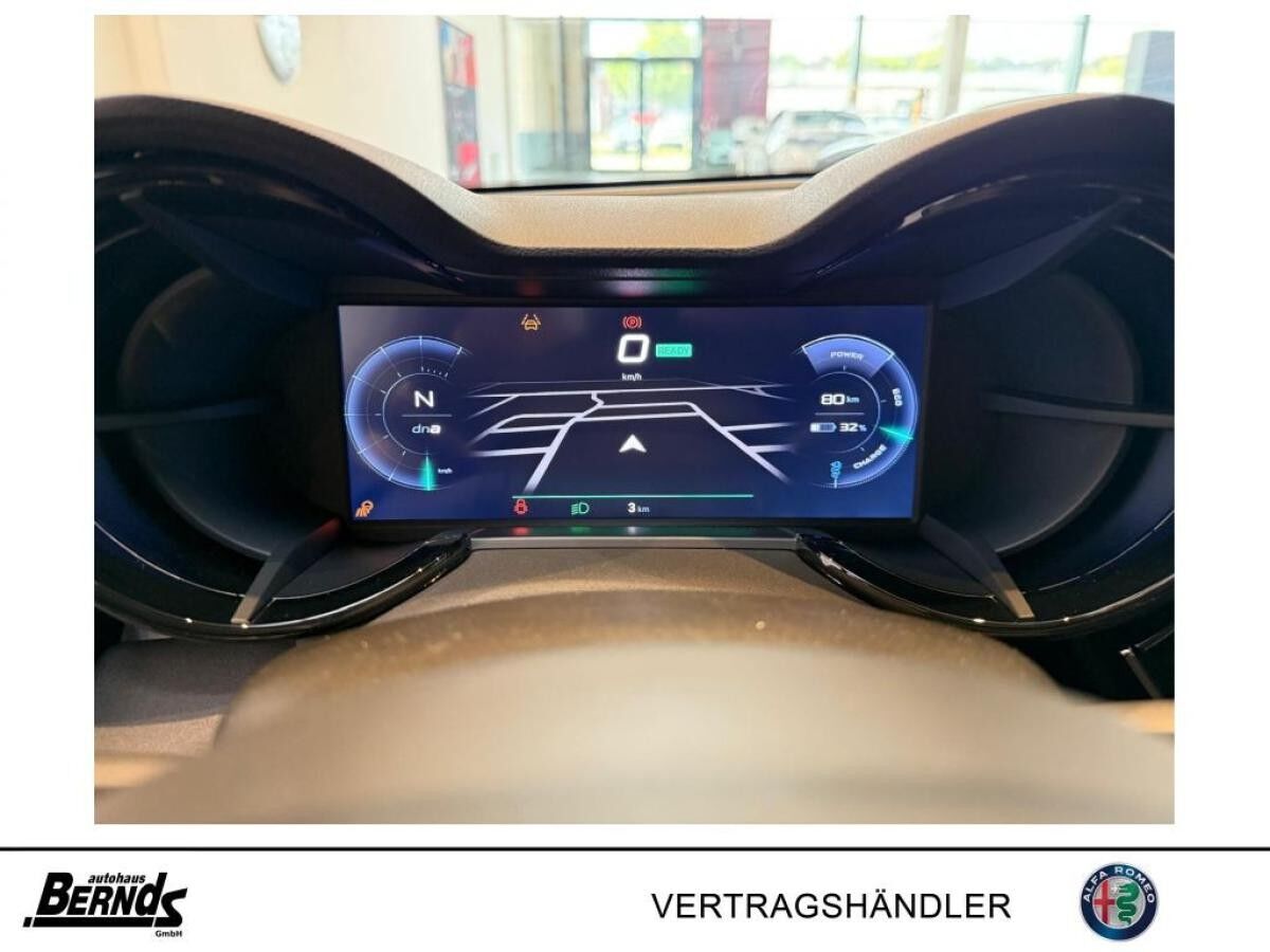 Alfa Romeo Junior Elettrica VELOCE 280PS ⚫️BLACK✨HÖCHSTE-AUSSTATTUNGSLINIE ✨ NRW- GEWERBE Alfa Romeo Junior Elettrica VELOCE 280PS ⚫️BLACK✨HÖCHSTE-AUSSTATTUNGSLINIE ✨ NRW- GEWERBE