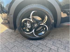 Alfa Romeo Junior Ibrida SPECIALE -Panoramadach - Technologie-Sport-Paket