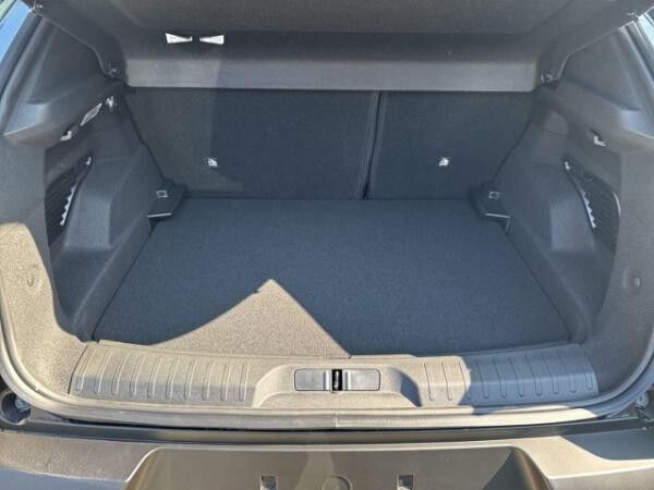 Alfa Romeo Junior Ibrida SPECIALE -Panoramadach - Technologie-Sport-Paket