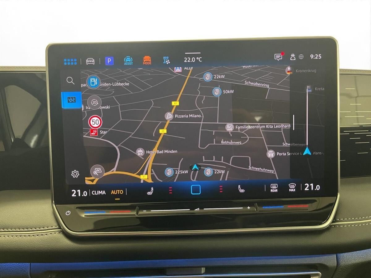 Volkswagen Tiguan 2.0 TDI 4M Elegance AHK Matrix LM 20" Navi ACC