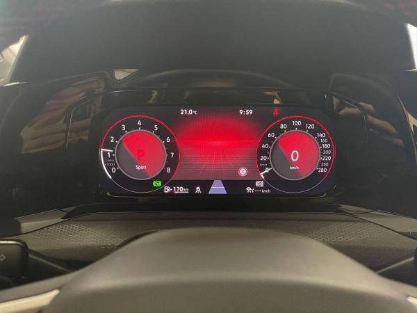 Volkswagen Golf VIII GTI Clubsport LED LM 19" Navi PDC+RFK ACC