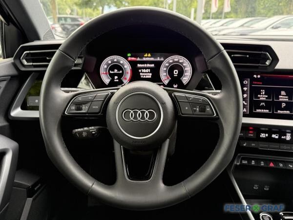 Audi A3 Sportback S line 35TFSI Kamera/HUD/SONOS/SHZ/
