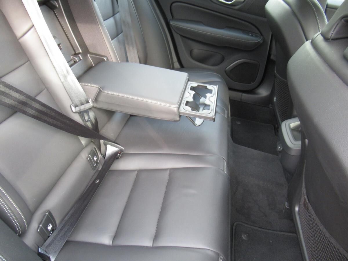 Volvo S60 B4 Plus Dark