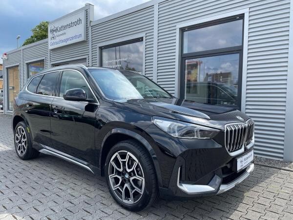 BMW X1 sDrive18d xLine DrivAssPl AHK LED Harman (U11)