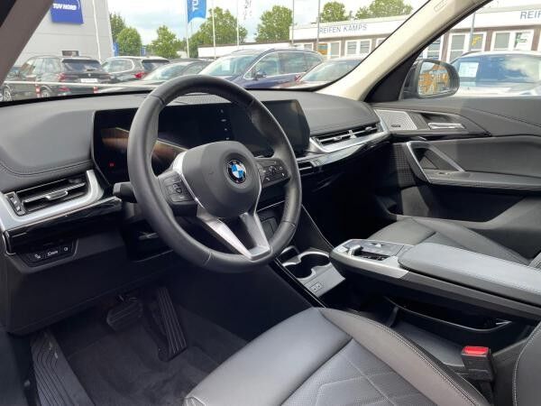BMW X1 sDrive18d xLine DrivAssPl AHK LED Harman (U11)