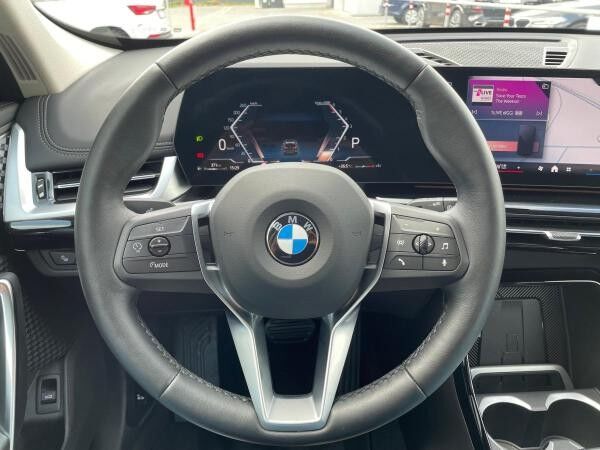 BMW X1 sDrive18d xLine DrivAssPl AHK LED Harman (U11)