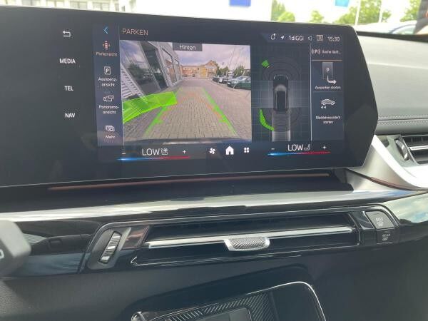 BMW X1 sDrive18d xLine DrivAssPl AHK LED Harman (U11)