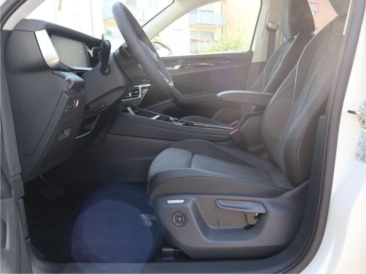 Volkswagen Tayron Elegance 1,5 l eTSI OPF (150 PS) DSG*AHK*WINTERRÄDER*7-SITZER*NAVI* Volkswagen Tayron Elegance 1,5 l eTSI OPF (150 PS) DSG*AHK*WINTERRÄDER*7-SITZER*NAVI*