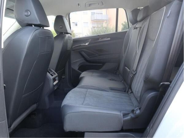 Volkswagen Tayron Elegance 1,5 l eTSI OPF (150 PS) DSG*AHK*WINTERRÄDER*7-SITZER*NAVI*