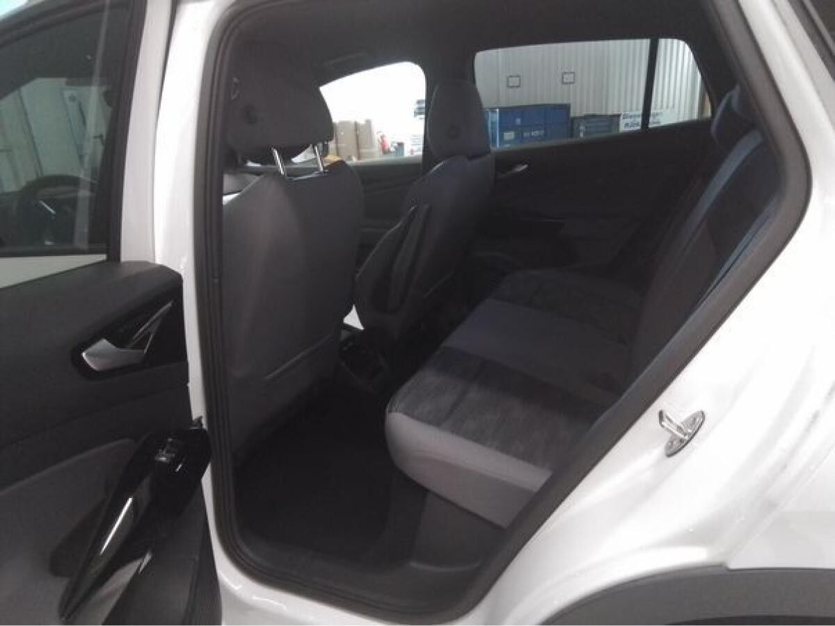 Volkswagen ID.4 Pure Performance 125 kW - Matrix-LED ACC Navi Wärmepumpe DAB+ LM Einparkhilfe v+h App-Connect