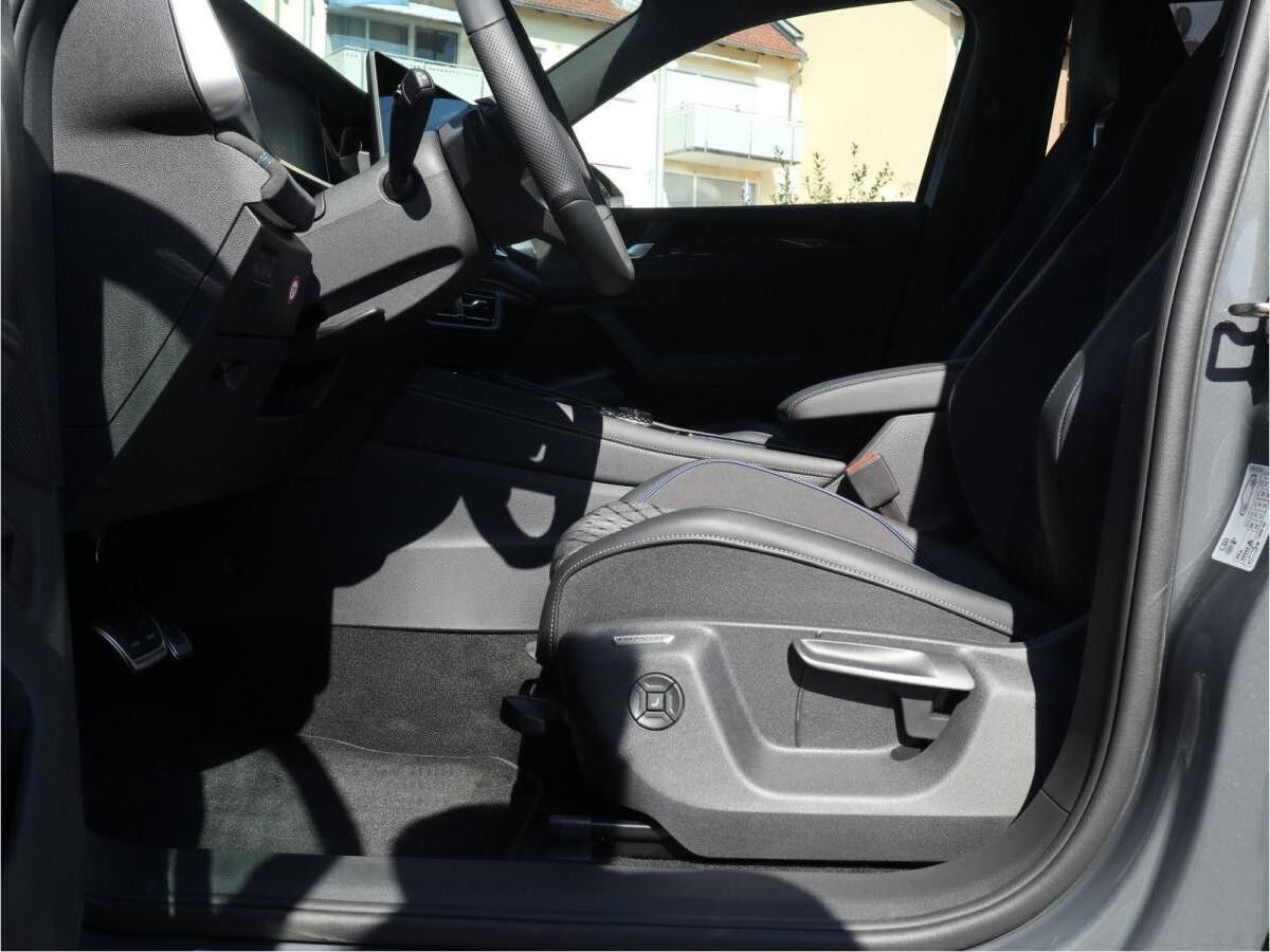 Volkswagen Tayron R-Line 2,0 TDI SCR 4MOTION (193 PS) DSG *AHK*PANO*STANDHZG*WINTERRÄDER*