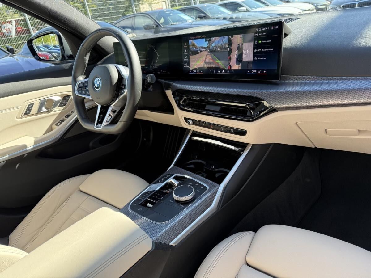 BMW 330 e Touring M Sport //Stop&Go HeadUp FACELIFT