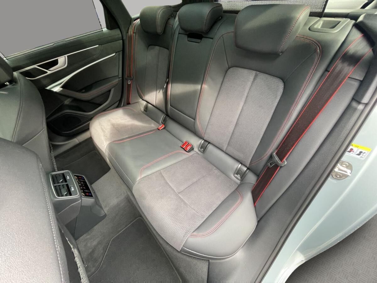 Audi A6 Av. 45 TDI qu. S line Matrix Navi Kamera AHK