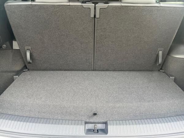 Volkswagen Tiguan Allspace 2.0 TSI DSG R-Line 4Motion Navi AHK IQ.LIGHT - LED-Matrix-Scheinwerfer Standheizung
