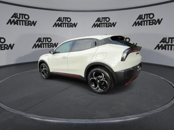 Alfa Romeo Junior 1.2 VGT Mild Hybrid Speciale