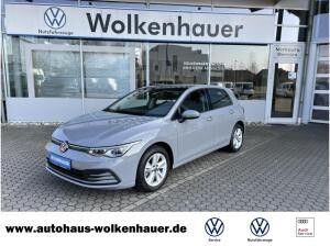 Volkswagen Golf VIII 1.0 TSI ACC+SHZ+PANORAMA+PDC+NAVI+GJR