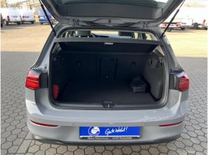 Volkswagen Golf VIII 1.0 TSI ACC+SHZ+PANORAMA+PDC+NAVI+GJR