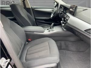 BMW 520 d Touring HuD LED-Laser SHZ Kamera BMW 520 d Touring HuD LED-Laser SHZ Kamera