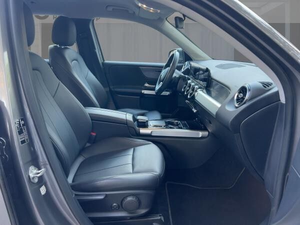 Mercedes-Benz GLB 250 250 GLB -Klasse - Leder + Klima + Kamera + PDC