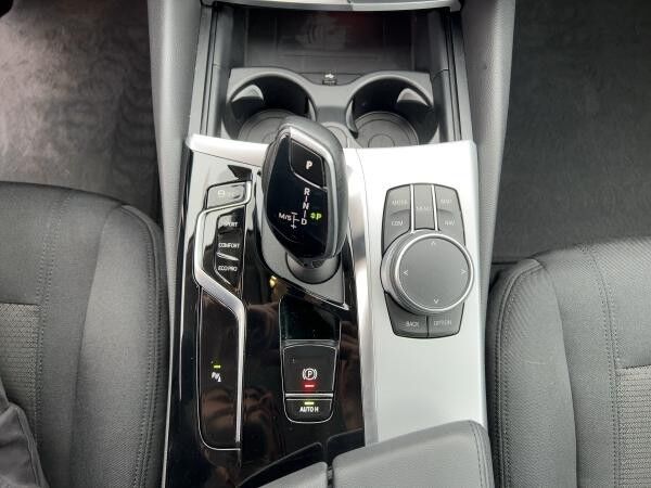 BMW 520 d Touring HuD LED-Laser SHZ Kamera