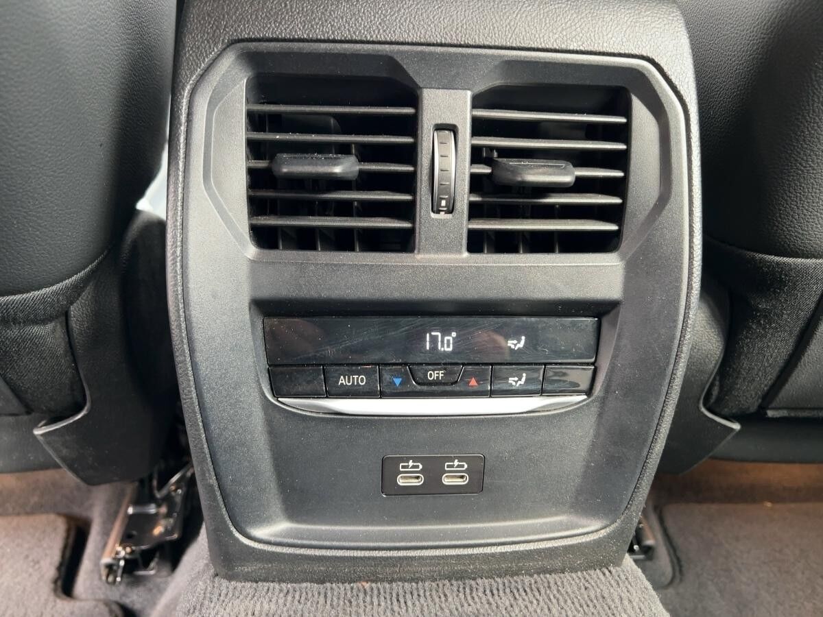 BMW 330 e Touring Sport Line