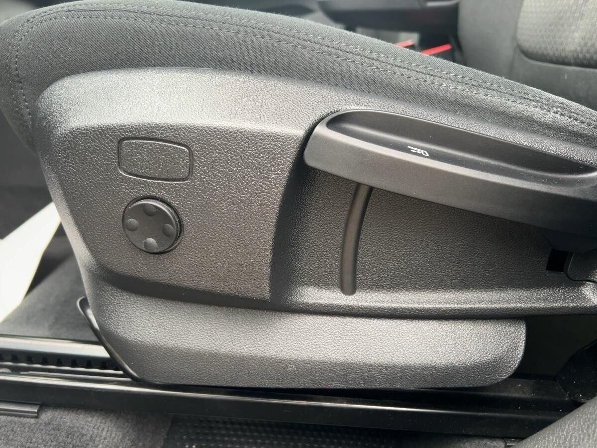 BMW X1 xDrive25e Advantage Kamera Navi SHZ