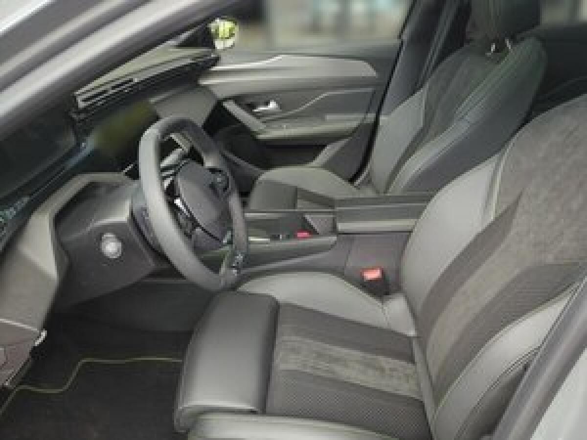 Peugeot 408 Hybrid 145 e-DSC6 GT ***Vorführfahrzeug***