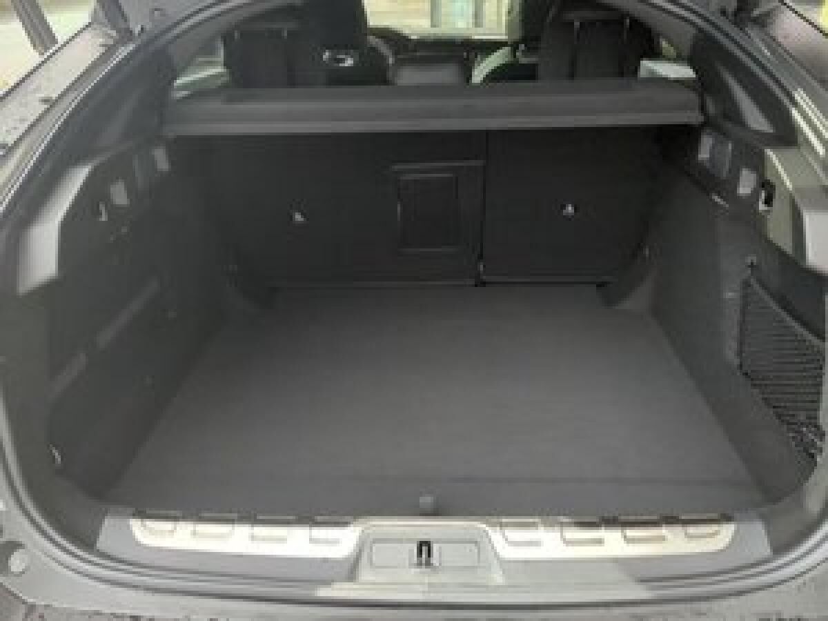 Peugeot 408 Hybrid 145 e-DSC6 GT ***Vorführfahrzeug***