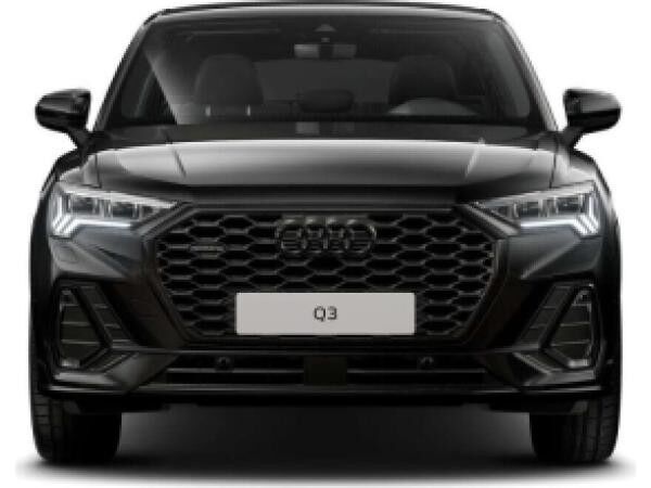 Audi Q3 Sportback 40 TFSI quattro S line business