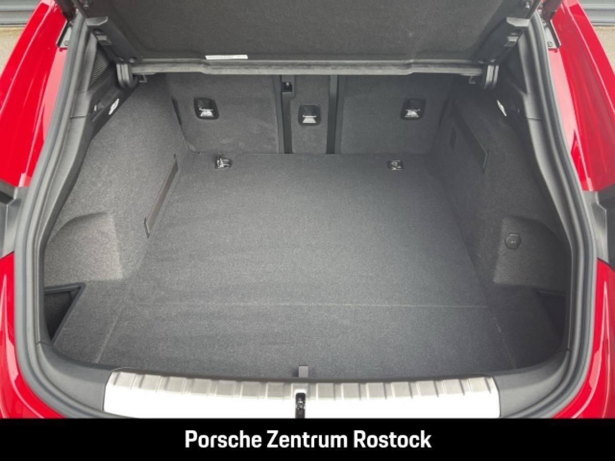 Porsche Taycan GTS Sport Turismo