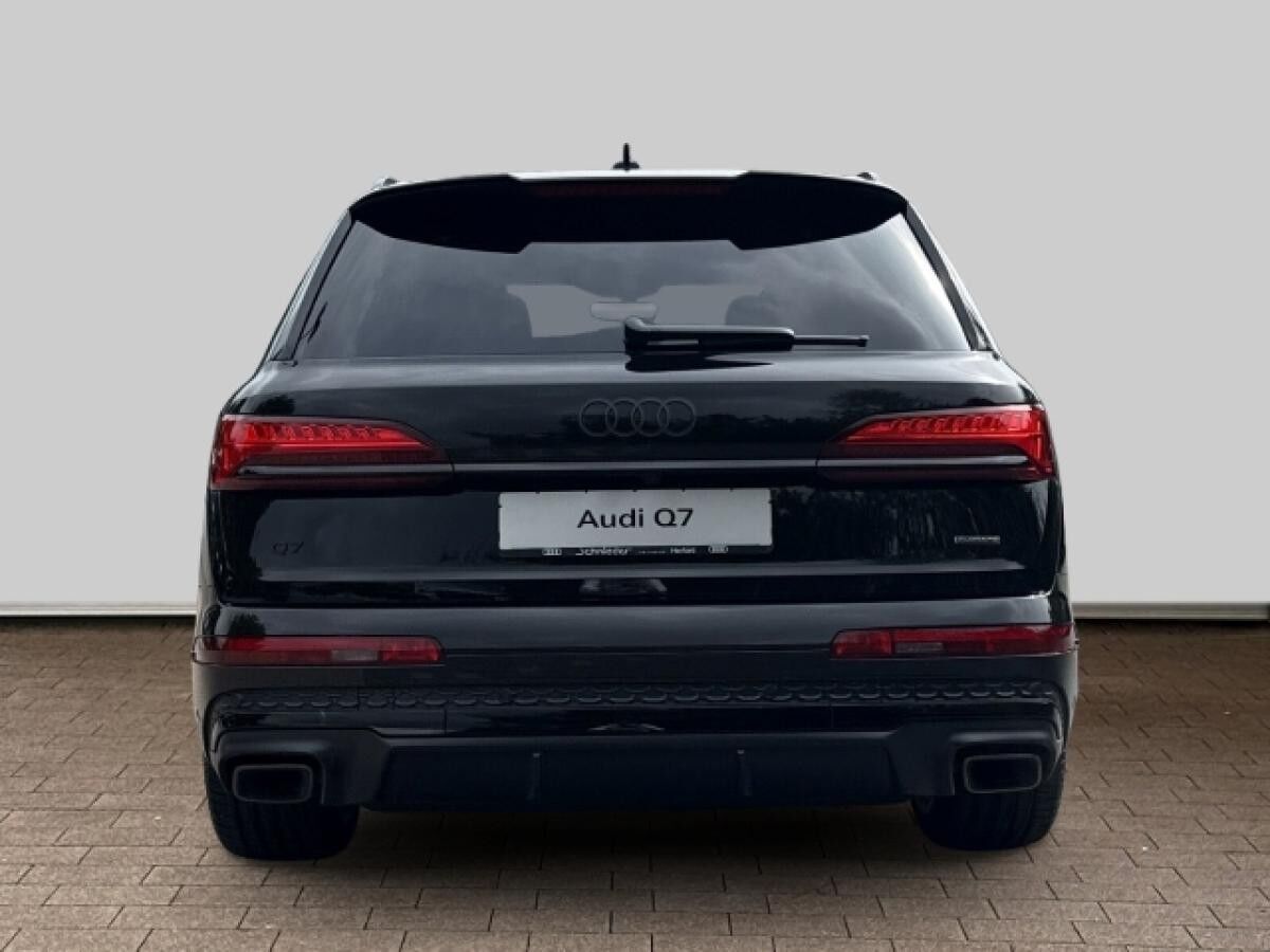 Audi Q7 55 TFSI e quattro S-line+AHK+HUD+PANO+B&O+KAMERA