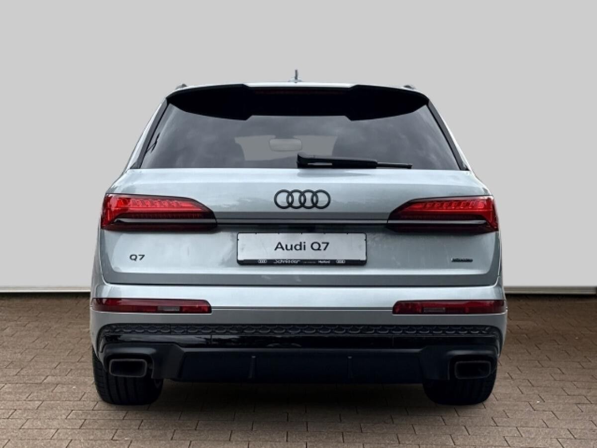 Audi Q7 55 TFSI e quattro S-line+AHK+HUD+PANO+B&O+KAMERA