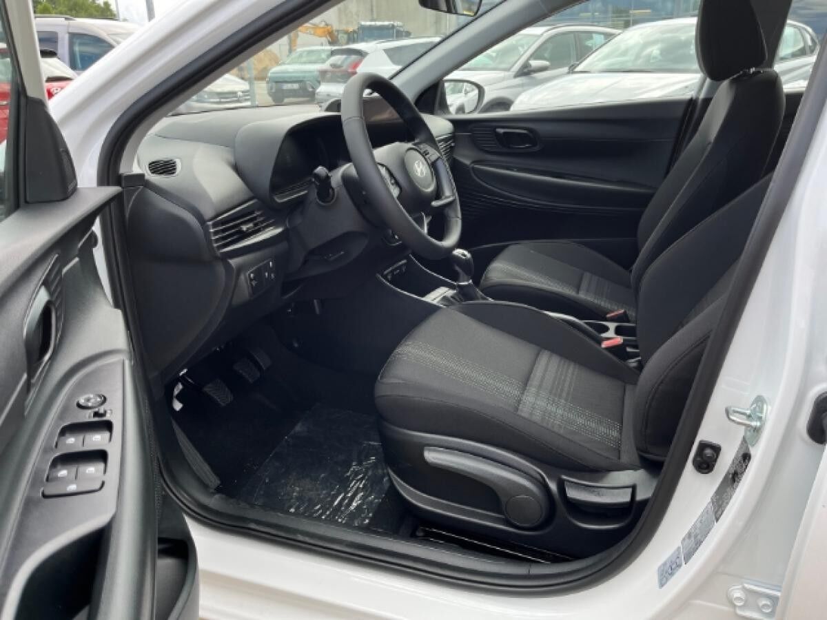 Hyundai i20 1.2 Select mit Funktions-Paket