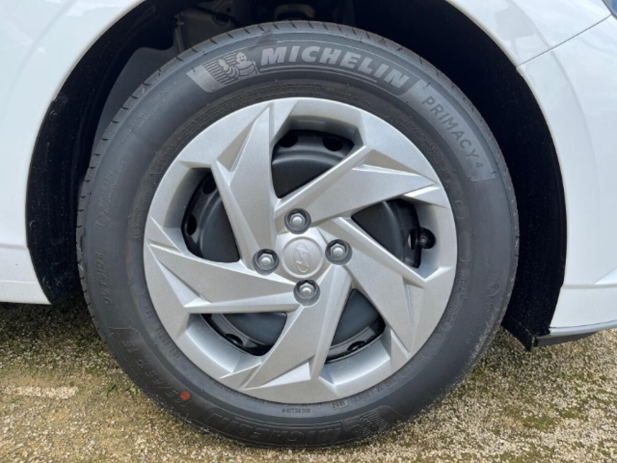 Hyundai i20 1.2 Select mit Funktions-Paket