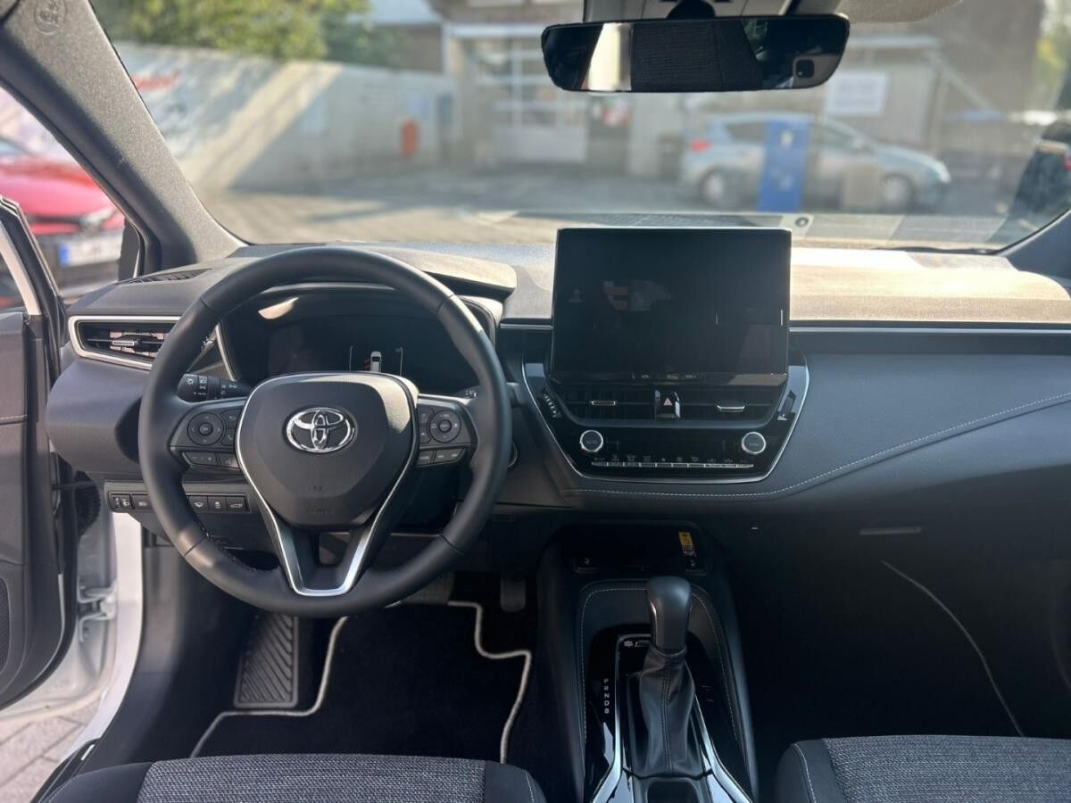 Toyota Corolla TS Teamplayer ACC SHZ KAMERA NAVI el. Heck