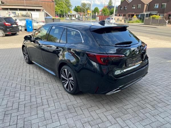 Toyota Corolla TS Teamplayer ACC SHZ KAMERA NAVI el. Heck