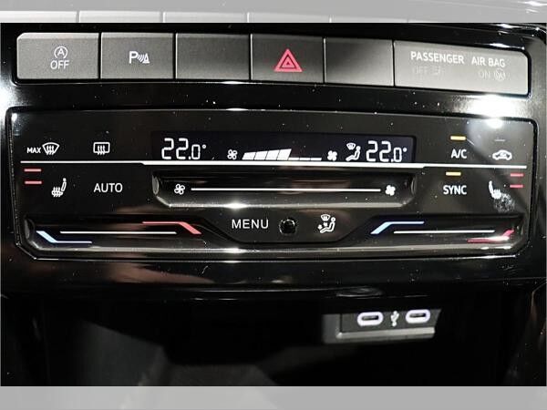 Volkswagen T-Cross Life 1.5 TSI DSG ACC Navi KAMERA LED PDC TEMPOMAT