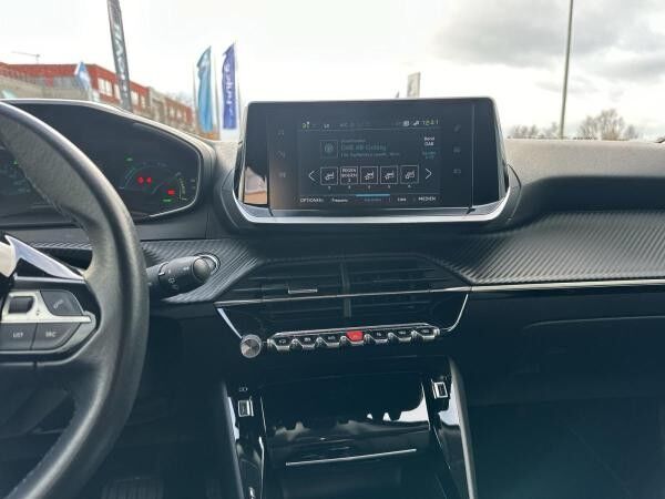Peugeot 2008 E Allure +++ SOFORT VERFÜGBAR +++