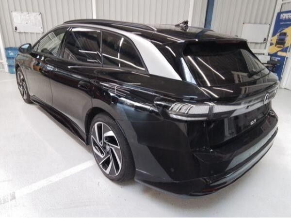 Volkswagen ID.7 Tourer Pro Navi AHK IQ.LIGHT - LED-Matrix-Scheinwerfer DAB+