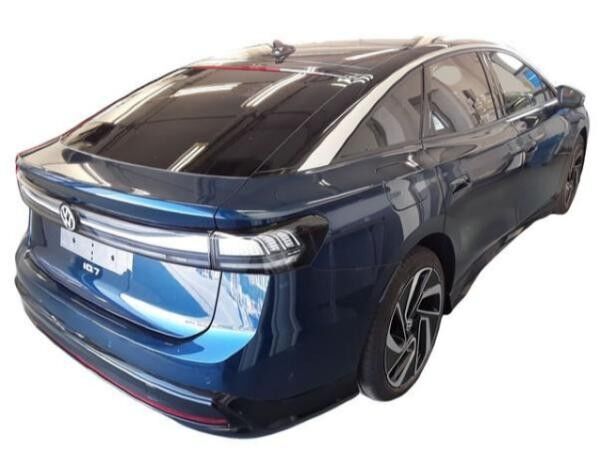 Volkswagen ID.7 Pro Navi AHK IQ.LIGHT - LED-Matrix-Scheinwerfer Sprachassistent