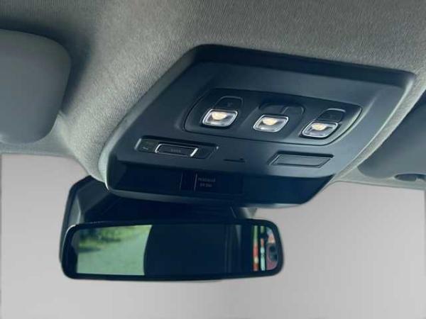 Nissan Primastar Kombi dCi 170 L1H1 Tekna Automatik + 9-Sitzer