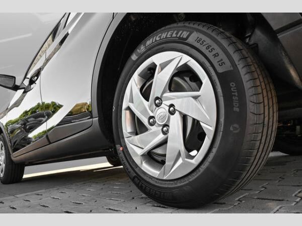 Hyundai Bayon 1.0 T-GDI 100 PS 6-MT 2WD Select//LAGERFAHRZEUG-SOFORT VERFÜGBAR