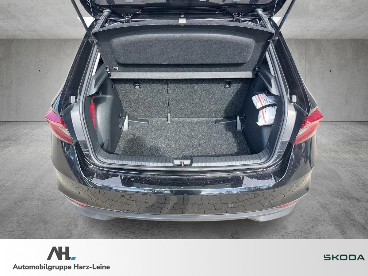 Skoda Fabia 1.0 TSI Drive LED Navi ACC Pano RFK PDC Smart Link