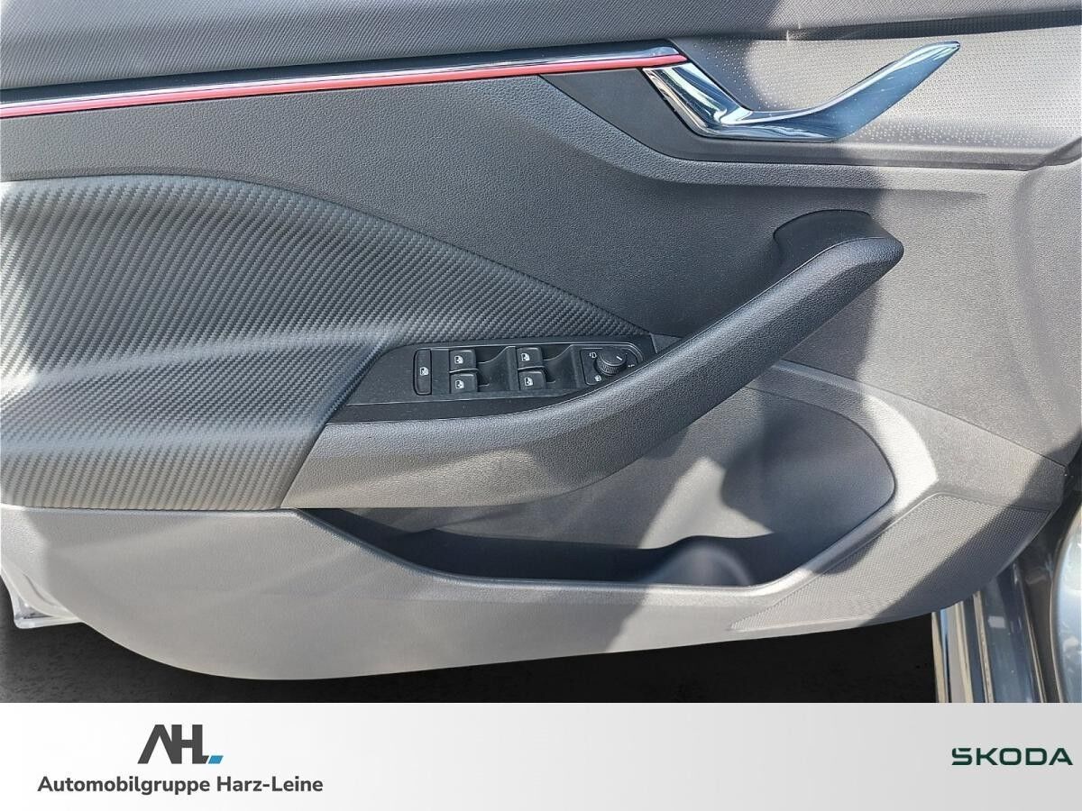 Skoda Kamiq 1.0 TSI Monte Carlo DSG LED Navi ACC RFK PDC SmartLink