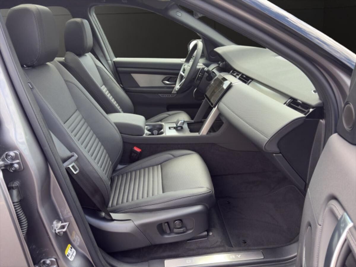 Land Rover Discovery Sport D165 Dynamic SE