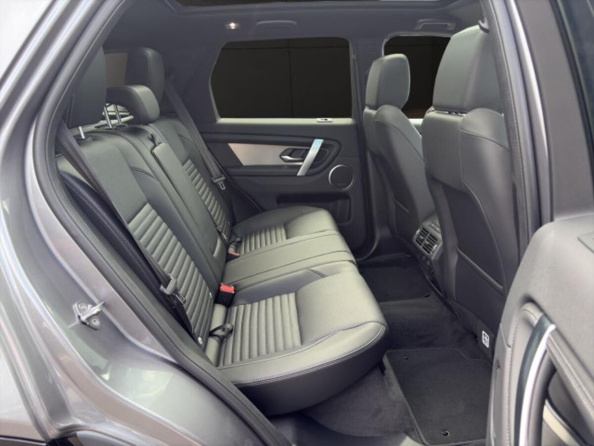 Land Rover Discovery Sport D165 Dynamic SE