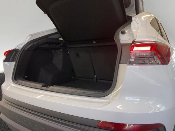 Audi Q4 e-tron Q4 Sportback e-tron 40 LED Kamera virtual ACC Navi