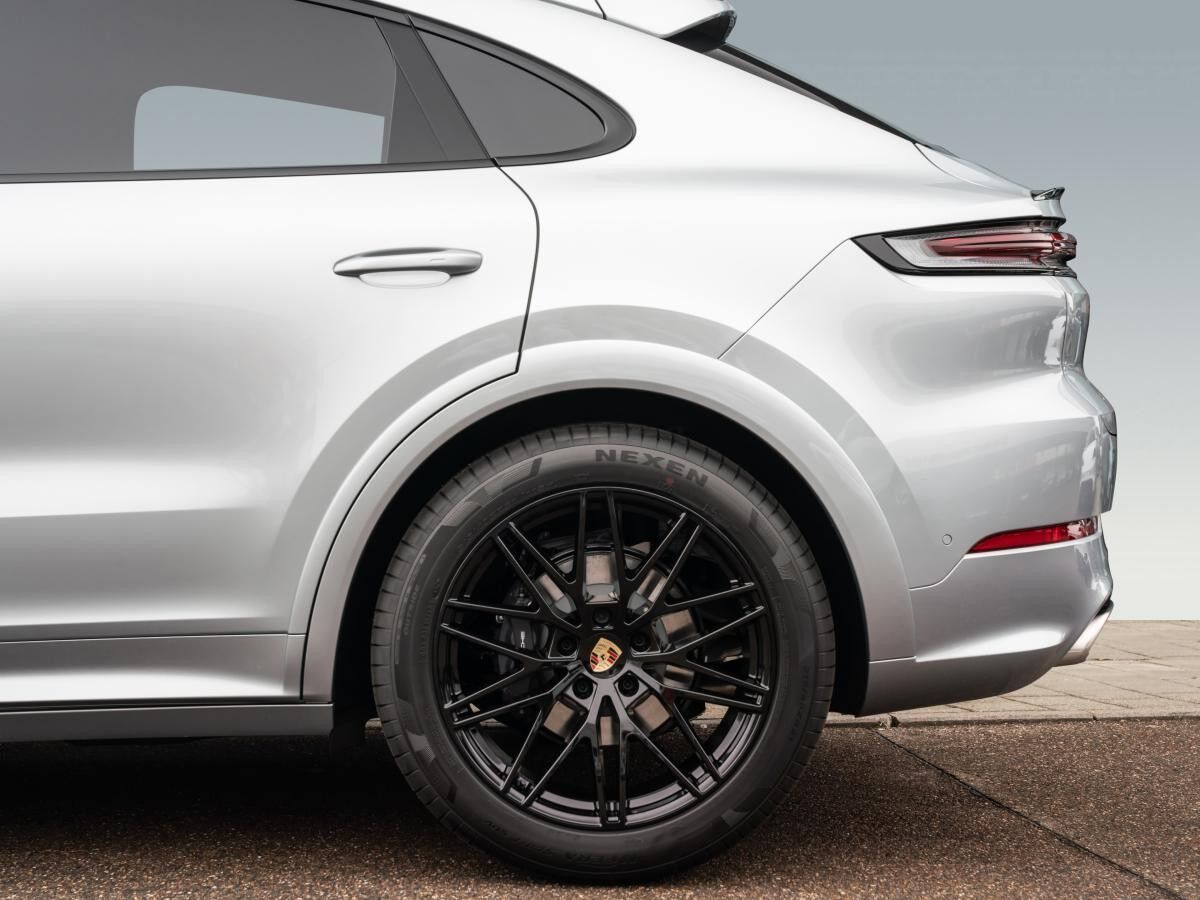Porsche Cayenne Coupé *Standheizung*Luftfederung*SportDesign Paket*